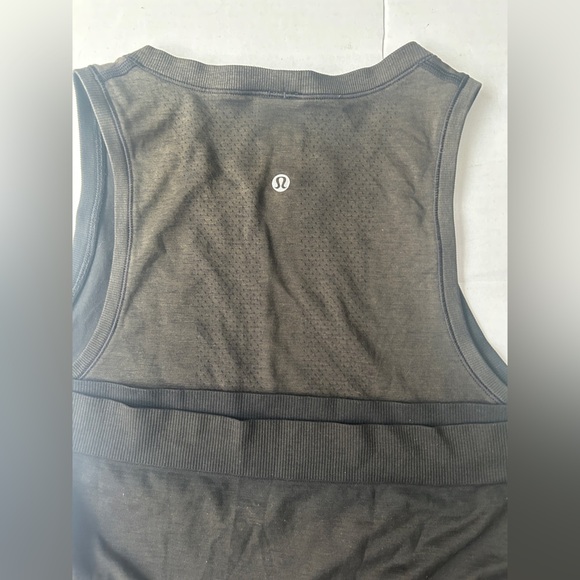 Women’s Lululemon Swiftly Breathe Muscle Tank Top - Picture 3 of 6
